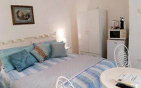 Dimora & Arte B&B