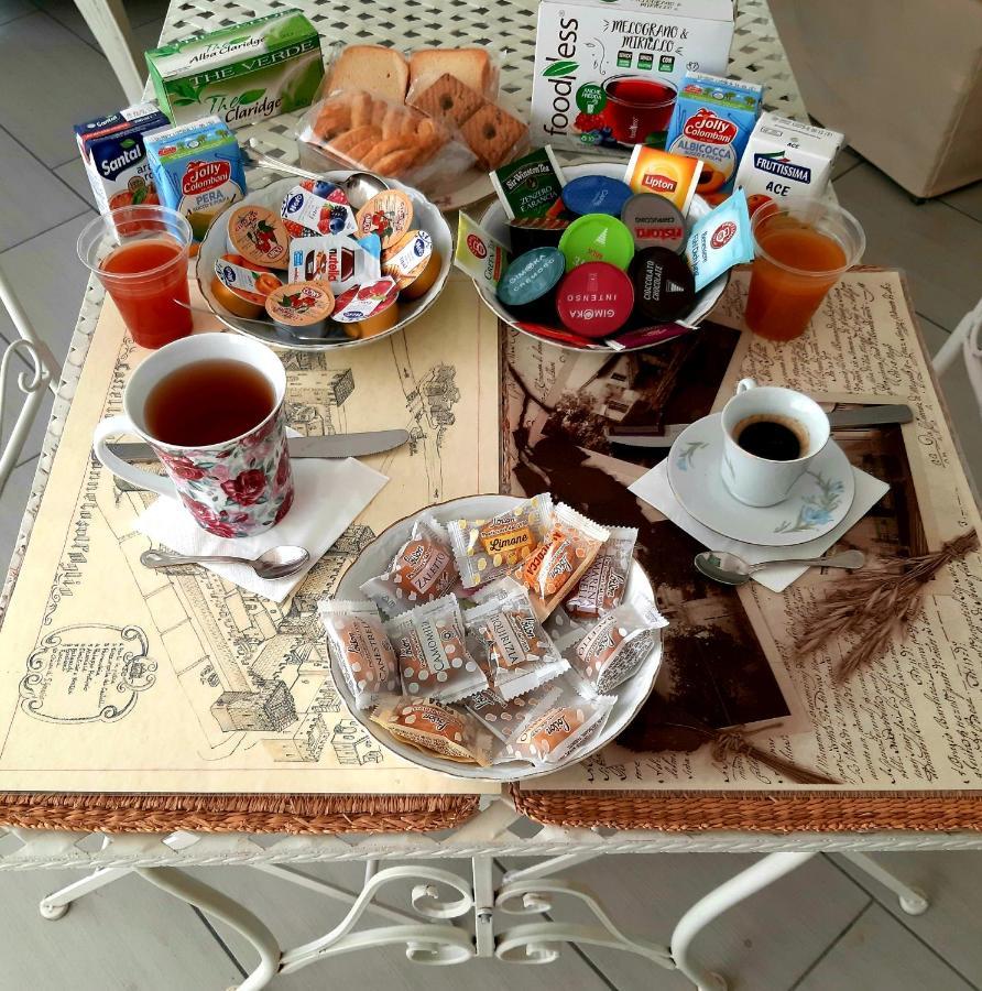 Dimora & Arte B&B Canneto sull'Oglio Esterno foto